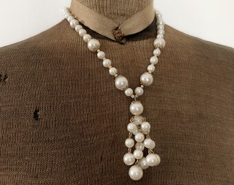 Vintage White Faux Pearl Tassel Necklace