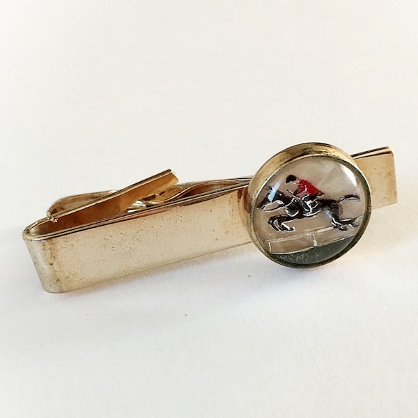 Vintage English Equestrian  Horse Jumping Tie Clip