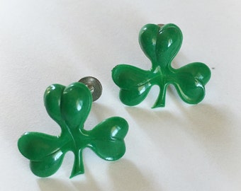 Vintage Plastic Clover Earrings Screw Backs