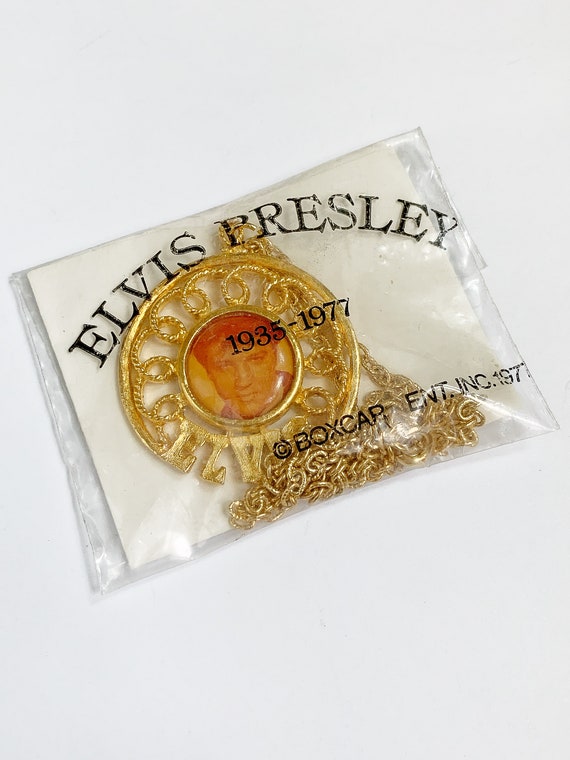 Vintage 1970s Elvis Picture Pendant Necklace - image 4