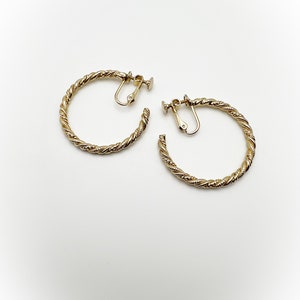 Vintage Rope Braid Gold Tone Metal Hoop Earrings with Clip On Screw Back Combo Backings image 5