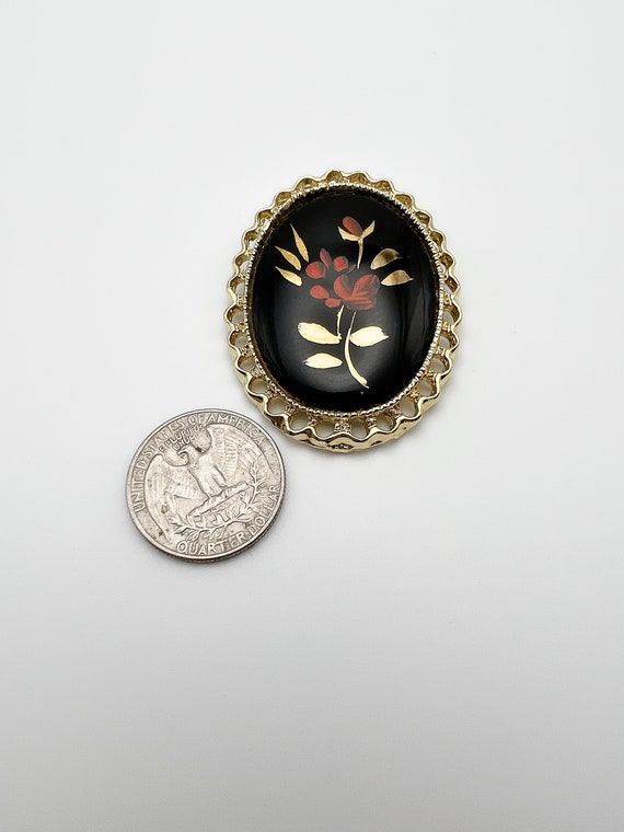 Vintage Black Oval Cabochon Brooch in Gold Tone M… - image 3