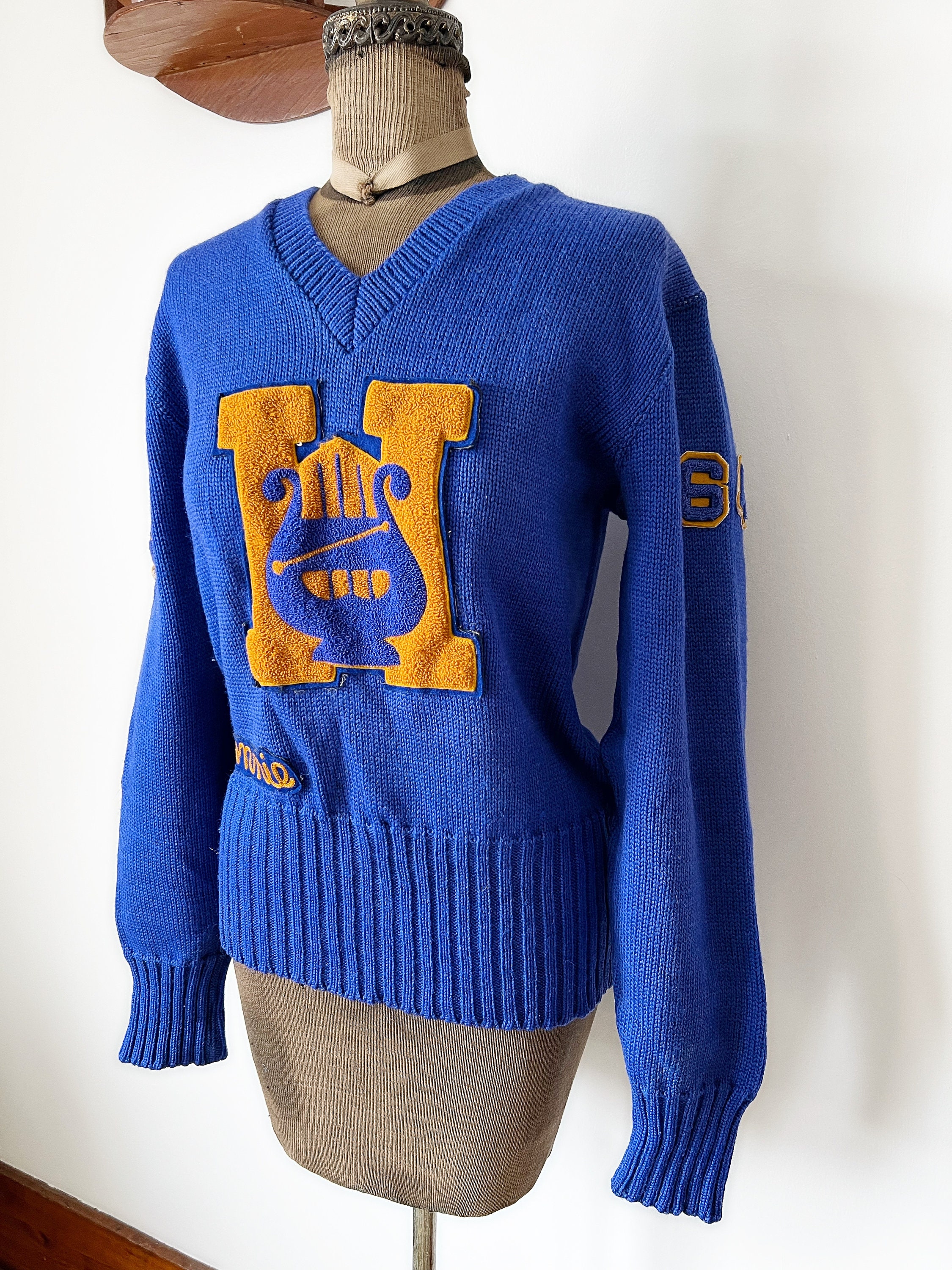 Vintage 1960s Nelson Knitting Mills Blue Varsity Sweater Blue Knit
