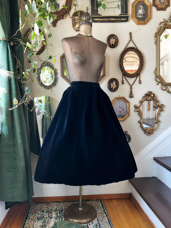 Vintage by Petti Black Velvet Circle Skirt - image 5