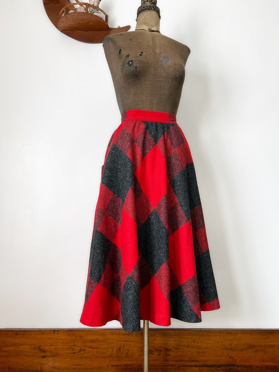 Vintage 1970s JC Penney Red and Black Skirt - image 3