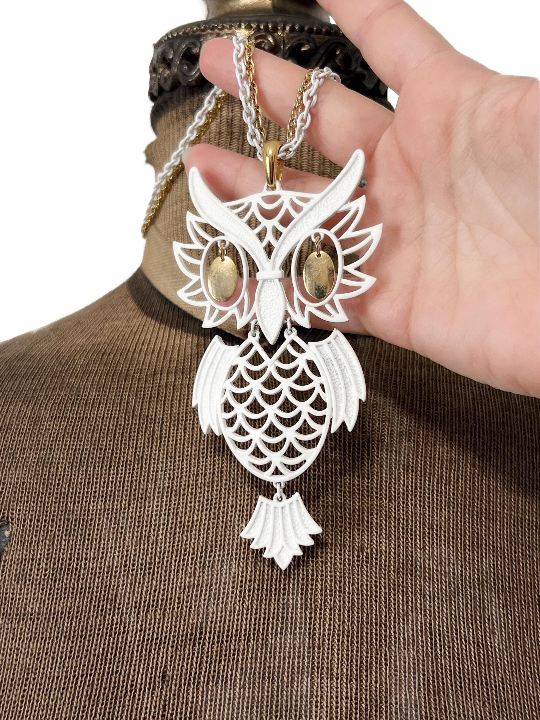 Vintage 1970s Articulated Owl Pendant Double Strand Necklace White Vintage 1970s Articulated Owl Pendant Double Strand Necklace White