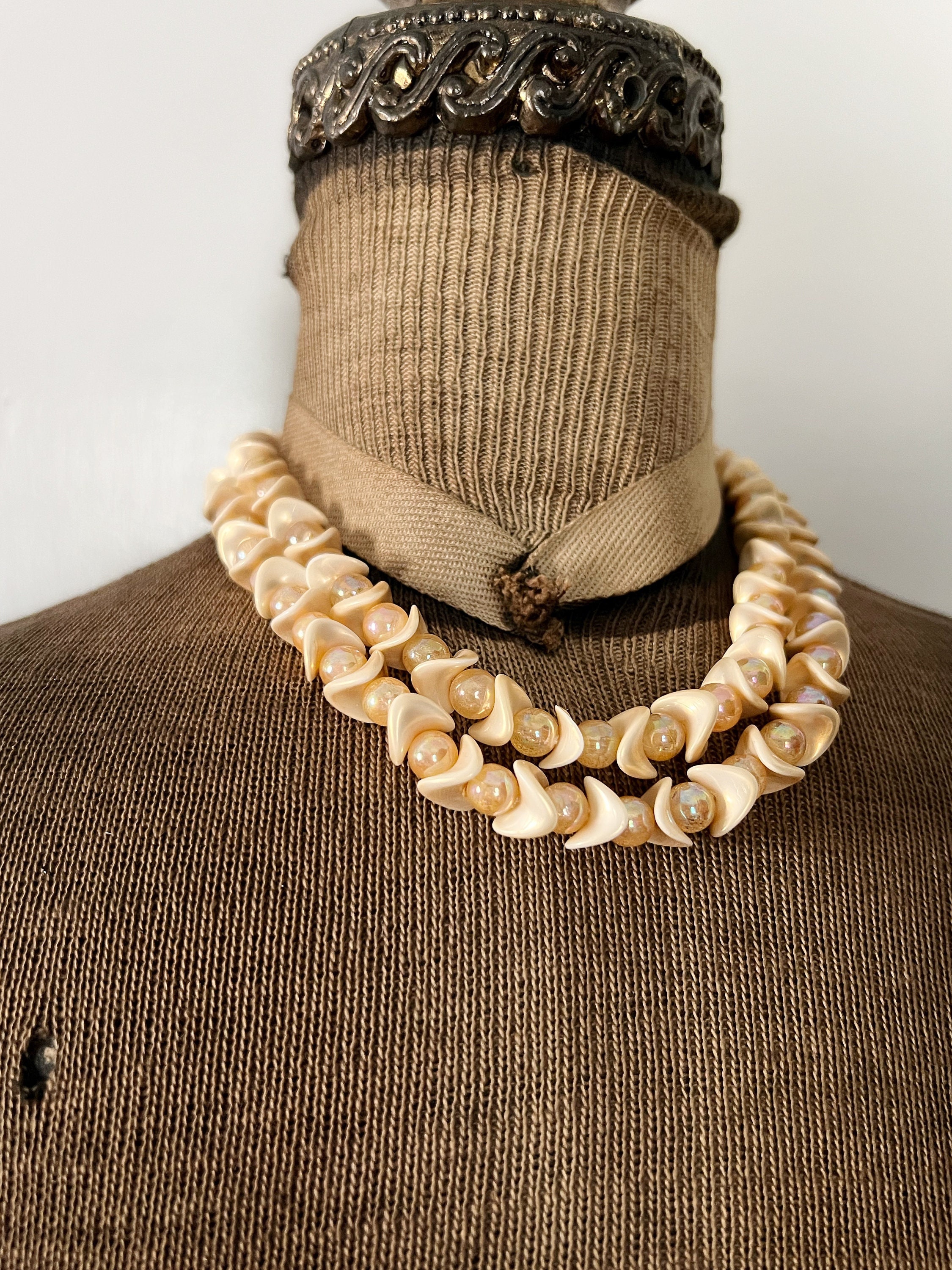 COLLIER DOUBLE RANG Vintage - Élastique Avec Plaques Résine Nacrée Rose - Style Années 80/90 - Sans Marque