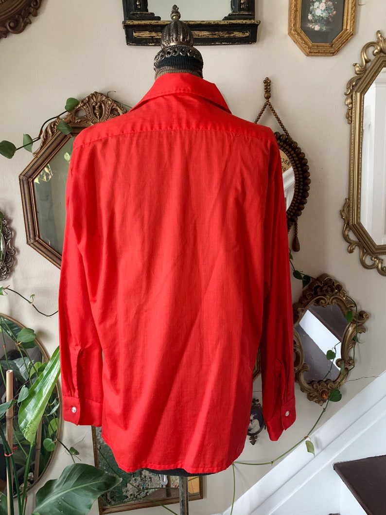 Vintage Men/'s Red Button Up Shirt Long Sleeve Arrow Brand Made in the USA Decton Perma Iron