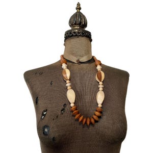 Vintage 1980s Large Wooden Bead Necklace