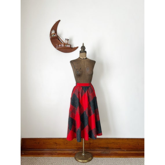 Vintage 1970s JC Penney Red and Black Skirt - image 1