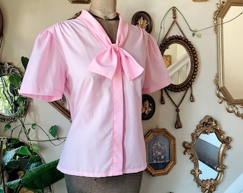 Vintage 1980s Pink Alicia Petite Short Sleeve Blouse