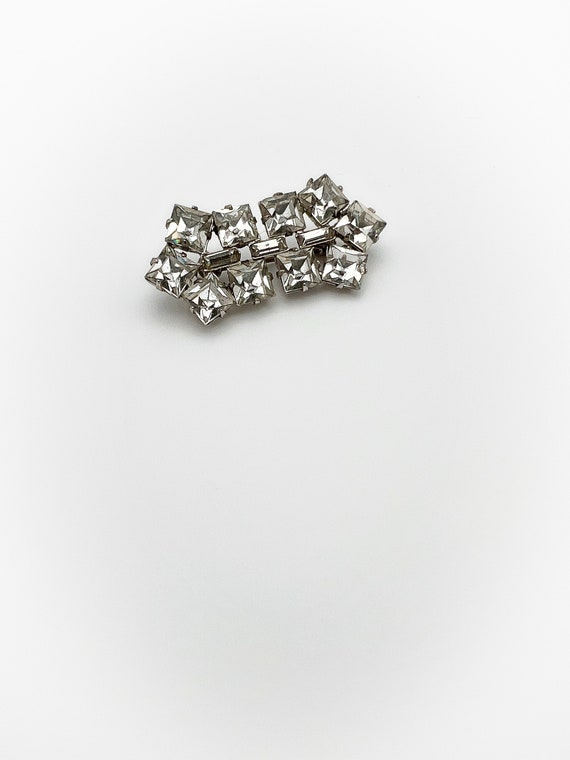 Vintage Princess Cut Rhinestone Brooch