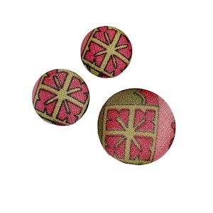 Vintage Mod Fabric Covered Jewelry Set Pinback Brooch and Clip On Earrings
