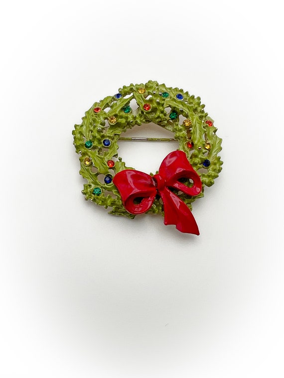 Vintage Christmas Wreath Brooch Green and Red Pai… - image 5
