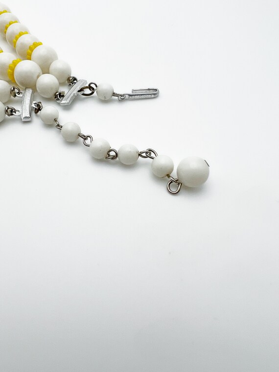Vintage Hong Kong White and Yellow Plastic Bead D… - image 6
