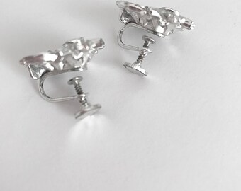 Boucles D'oreilles Vintage Fleur Signées LISNER - Métal Argenté, Fermoir à Vis