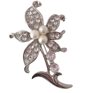 Vintage Faux Pearl and Rhinestone Flower Brooch
