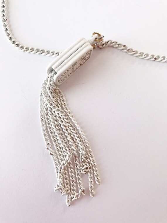 Vintage White Enamel Tassel Necklace - image 5
