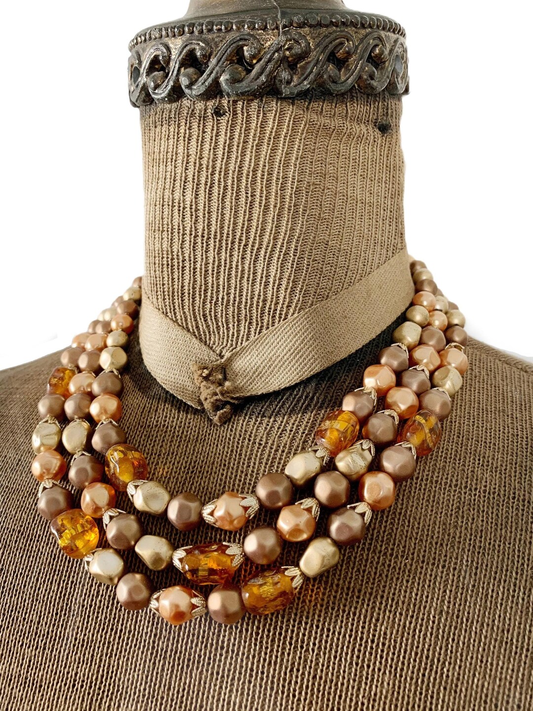 Collier Vintage 3 Rangs Marron Nacré Ambré - Synthétique, Occasion En Très Bon état