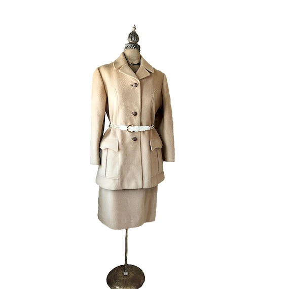Costume Femme Veste Taille 10 Et Jupe Taille 12 En Laine Beige - Marque Sag Harbor - Occasion Très Bon état