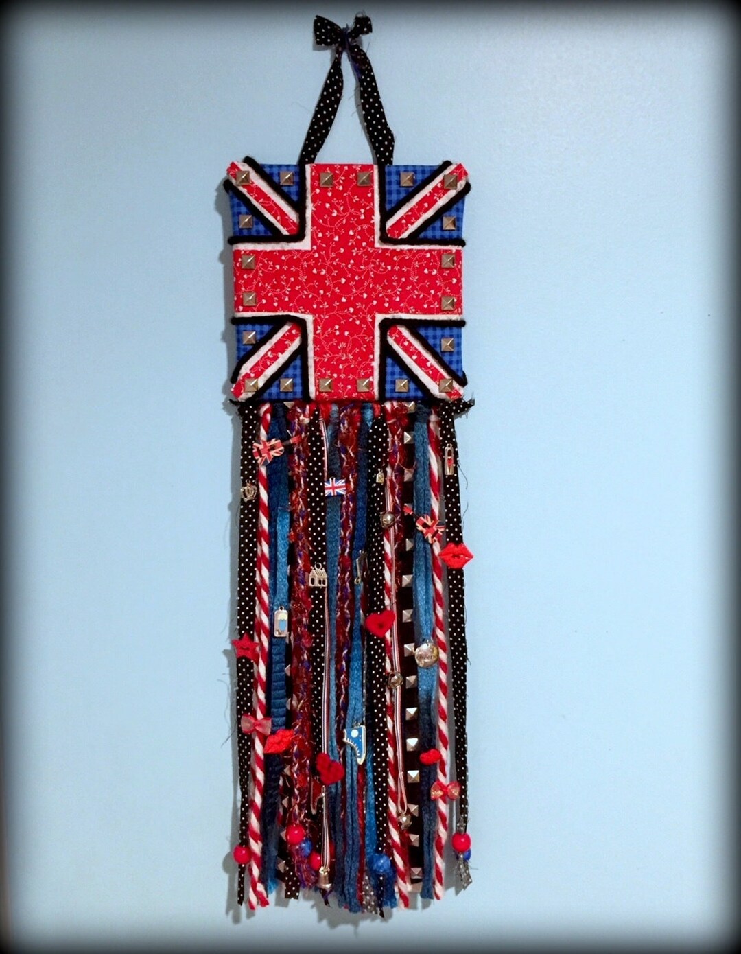 British Flag Wall Hanging Art, Union Jack Studded Decoration UK London ...