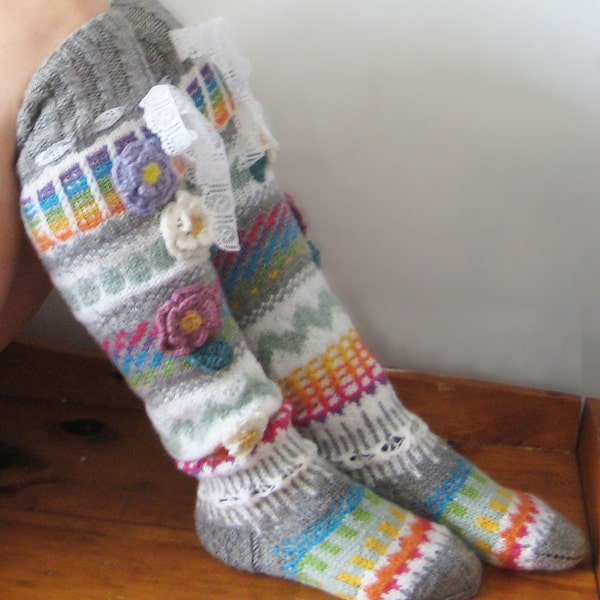 Flower knee high hand knit boho multicolored slipper ski wool socks