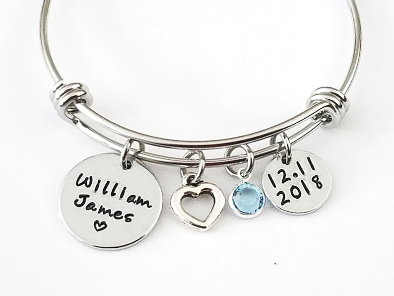 Baby Name Bracelet, Mom Bracelet, Birthday Gift for Mom, New mom Gift, Postpartum gift, Mother's Day Gifts, Charm Bangle, Pesonalized Gift image 2