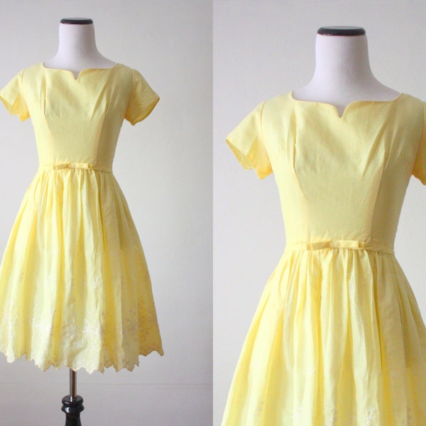 1950's dress - yellow embroidered 50's dress