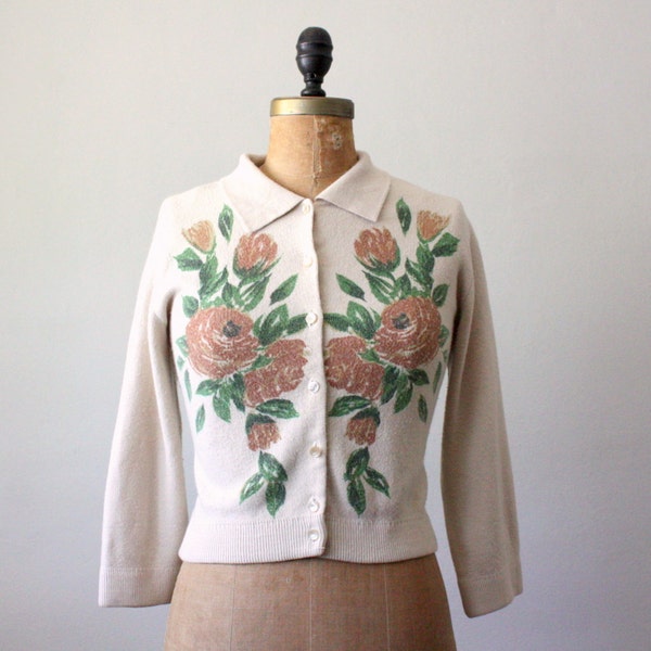 vintage 1950's floral print cardigan