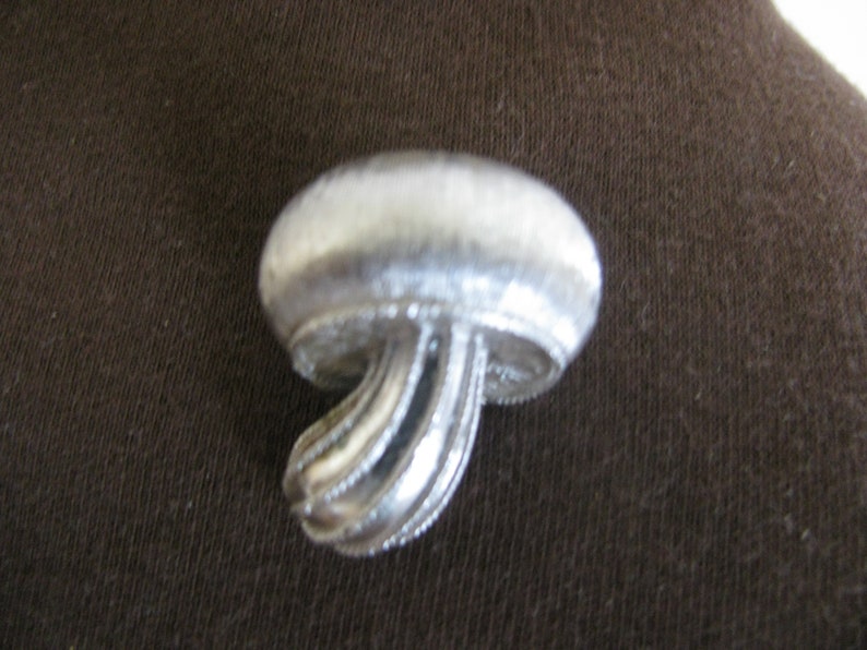 2 Vintage Silver Tone Pins