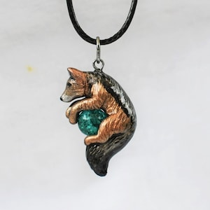Colar de Chacal com Pedra Preciosa de Cor Personalizada