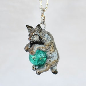 Dainty Lynx Necklace with Custom Color Gem