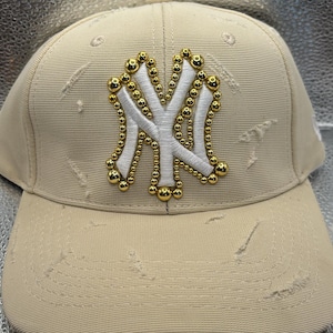 Distressed Tan NY yankees hat