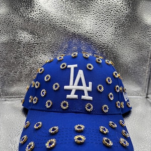 Gorra azul con adornos de los LA Dodgers