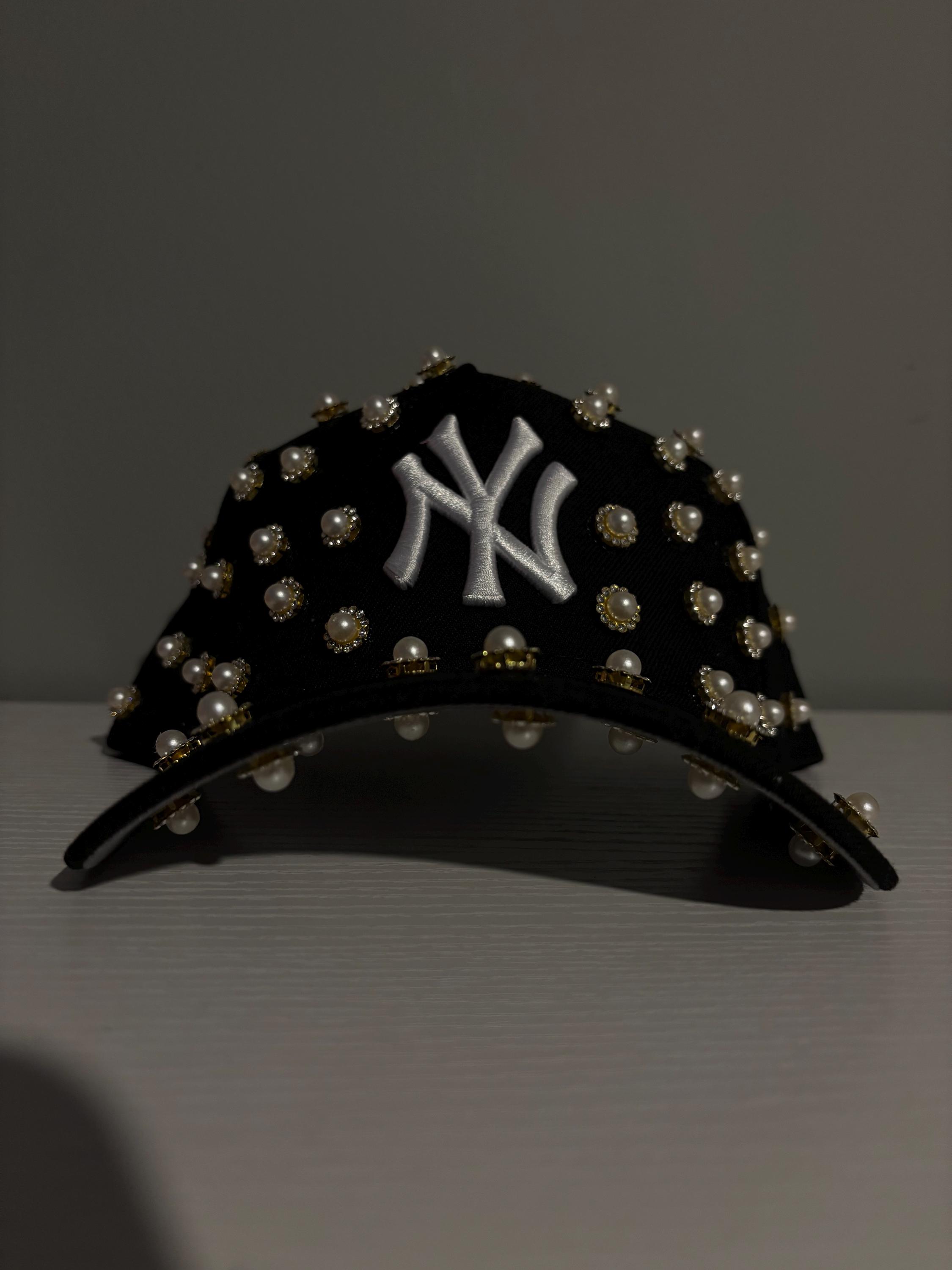 Black Velvet Baseball Cap with Rhinestone NY Logo New York Yankees Crystal Cap - Elite Luxury Gold Plating main image 4