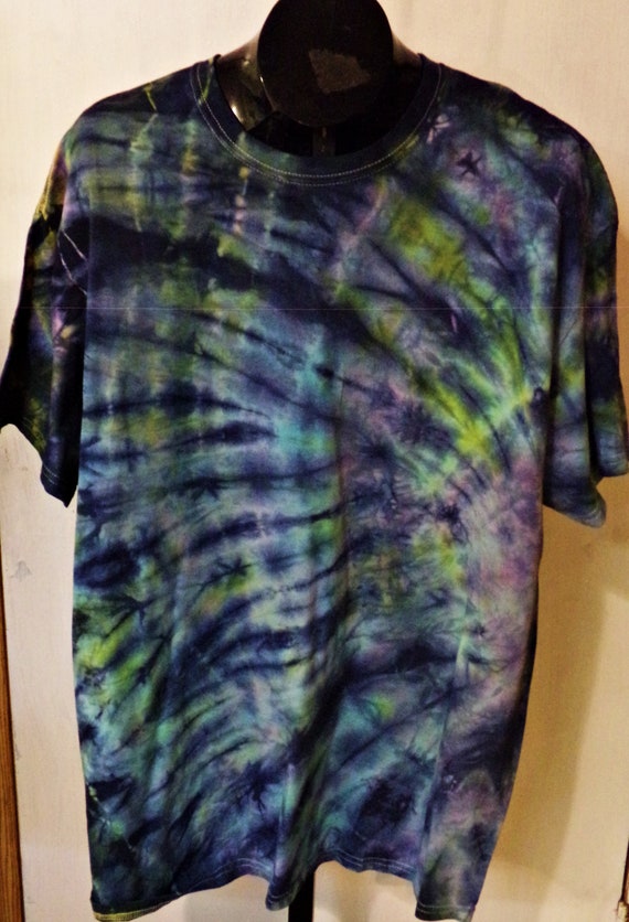 Unisex size XL Tie dye cotton short sleeve T shirt  handmade hand dyed