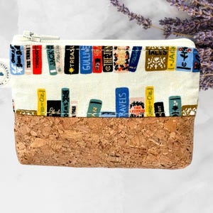 Mini pochette pour pièce de monnaie, porte-cartes, organiseur de sac à main, pochette pour écouteurs, sac pour baume à lèvres, porte-bijoux Curio Book Club Rifle Paper Co.