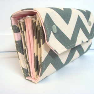 Cash Envelope Wallet / Dave Ramsey System / Zipper Envelopes Gray Natural Chevron with Pink Lining image 5