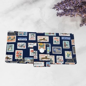 Protège-chéquier, porte-chéquier, porte-monnaie, porte-cartes - Rifle Paper Co. Bon Voyage, bleu marine