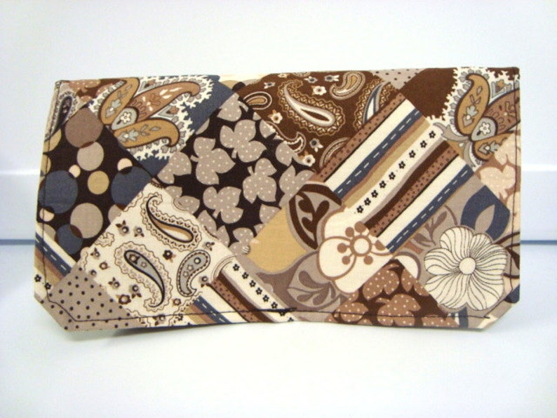 Quilt Patch Brown Attaches to Your Shopping Cart Coupon Organizer Budget Organizer Holder