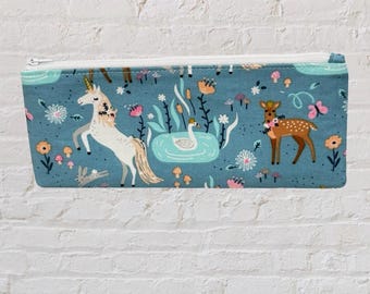 Unicorn Pencil Pouch: Crochet Needle/Makeup Brush Bag