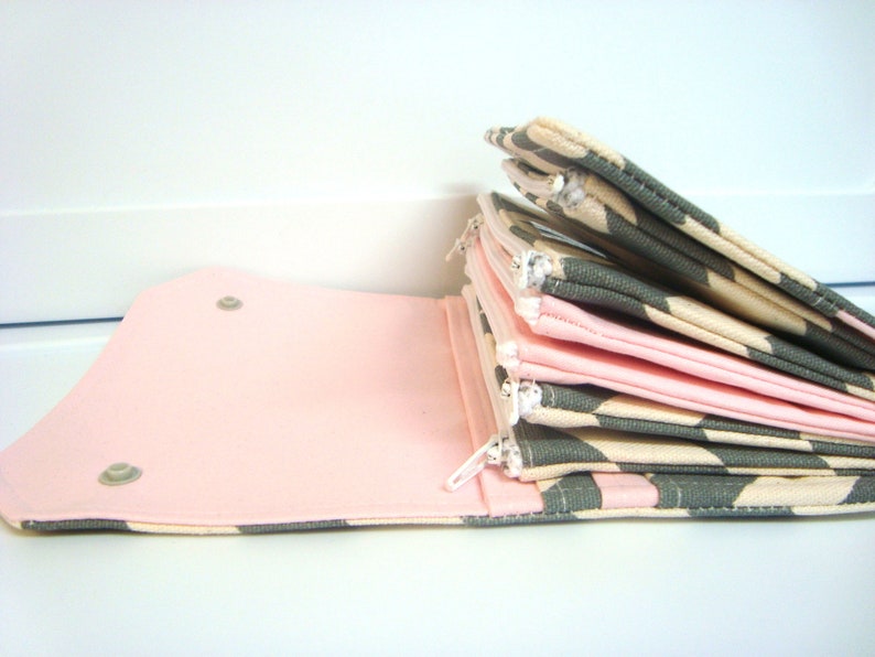 Cash Envelope Wallet / Dave Ramsey System / Zipper Envelopes Gray Natural Chevron with Pink Lining image 7