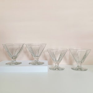 GEOMETRIC COUPE GLASSES S/4 image 1