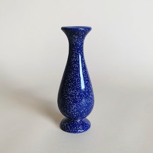 COBALT BUD VASE