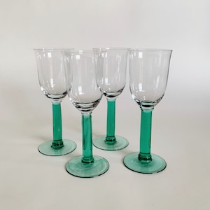 GREEN WINE GLASSES - S/4