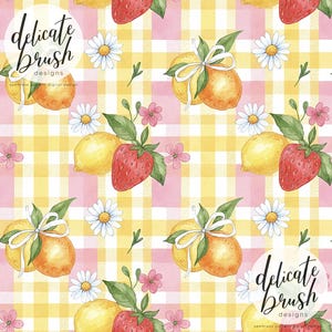 Può includere: Design digitale senza cuciture con illustrazioni ad acquerello di limoni, fragole, margherite e fiori rosa su uno sfondo a quadretti giallo e rosa. Il design include il testo "delicate brush designs".
