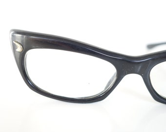 Italian Mod 1960s Cat Eye Glasses – Women Black Cat Eye Eyeglass Frames – Ladies Cat Eye Optical Frames – Authentic Retro Cat Eye Eyeglasses