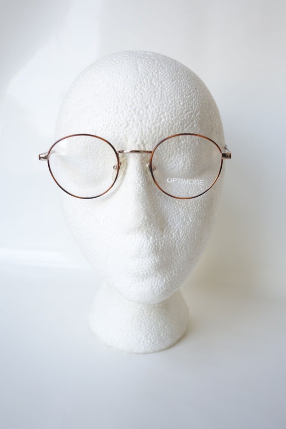 Round ladies glasses deals