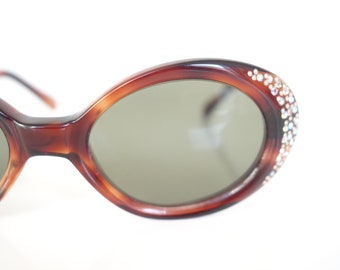 Rhinestone Jackie O Sunglasses – Polarized Vintage 1950s Sunglasses – Oval Rhinestone Sunglass Frames – 50s Mid Century Girls Sunglasses
