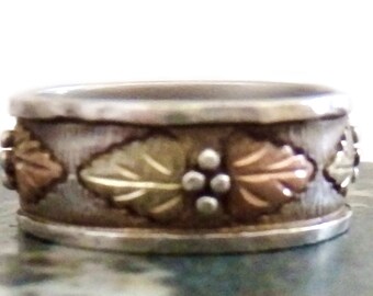 Sterling Silver & 10K Yellow and Rose Gold Leaves and Berries Estate Band Ring, Size 7